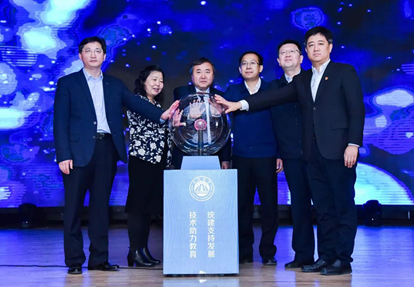 从任正非对教育的担忧，谈海淀的智慧教育